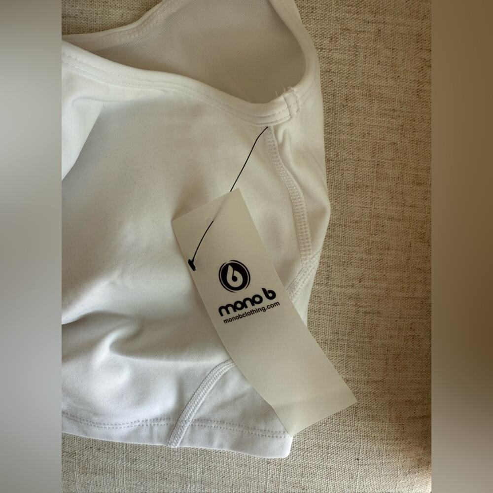 Mono B Elongated Tank Sports Bra Top White Women’s Small NWT AT3097 New Workout - Picture 2 of 4